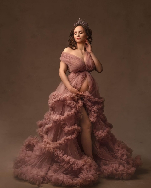 ROXY Maternity gown for Photoshoot