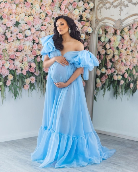 AMBER in BLUE Babybauch Kleid für Fotoshooting