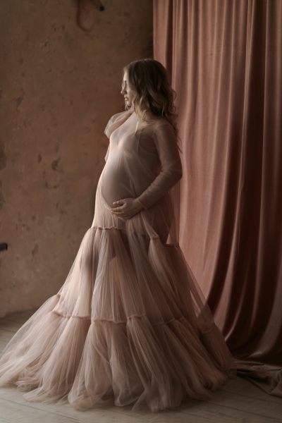 FOX maternity & non maternity gown for Photoshoot