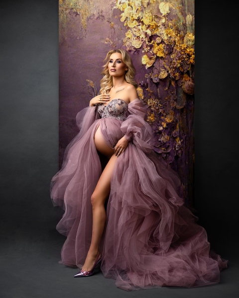PHOENIX maternity gown for photoshoot