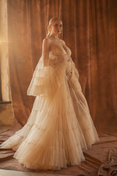 STAR haute couture wedding or engagement gown