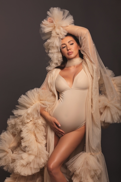JADORE maternity robe for photoshoot