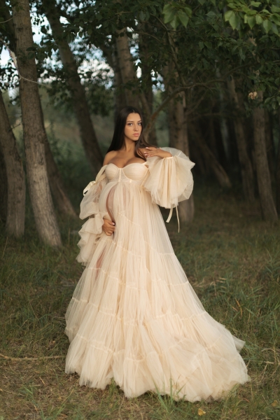 KATE maternity gown for Photoshooting