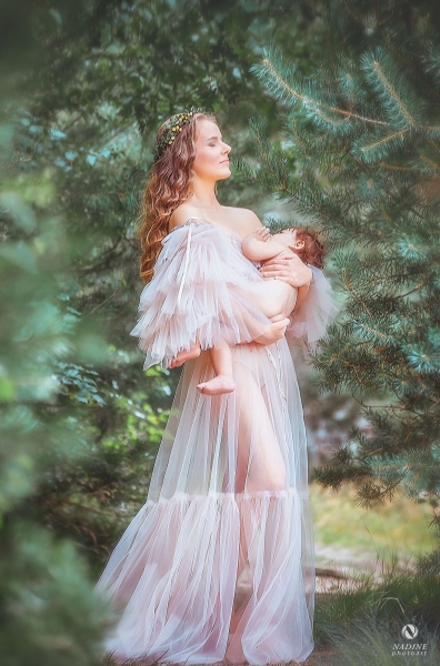 LEILA Babybauch Kleid für Fotoshooting