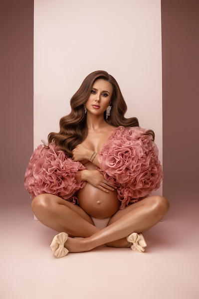 Preview: ROYAL in RASPBERRY shooting outfit