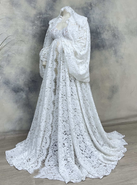 MARIA in WHITE maternity gown for photoshooting