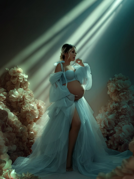 DAHLIA in BLUE maternity outfit for Photoshooting