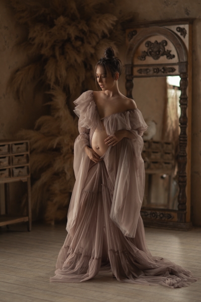 EMMA maternity gown for photoshoot