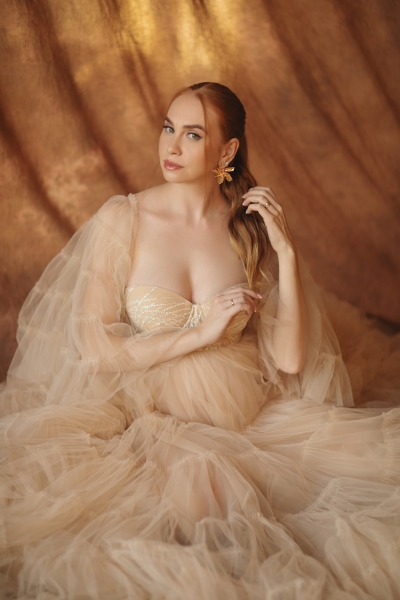 STAR haute couture Hochzeits- oder Verlobungskleid