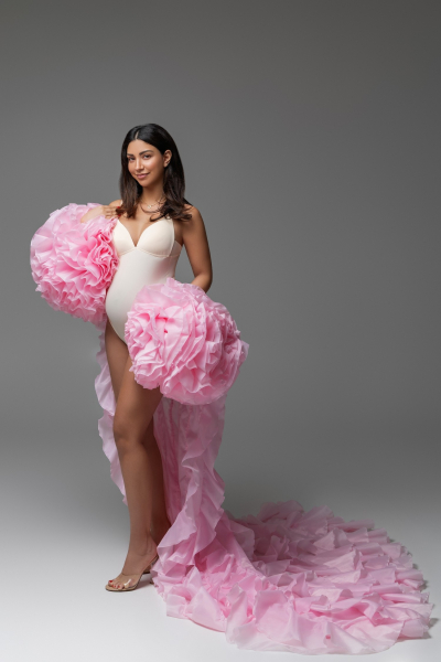 AMOUR in PINK Outfit für Fotoshooting