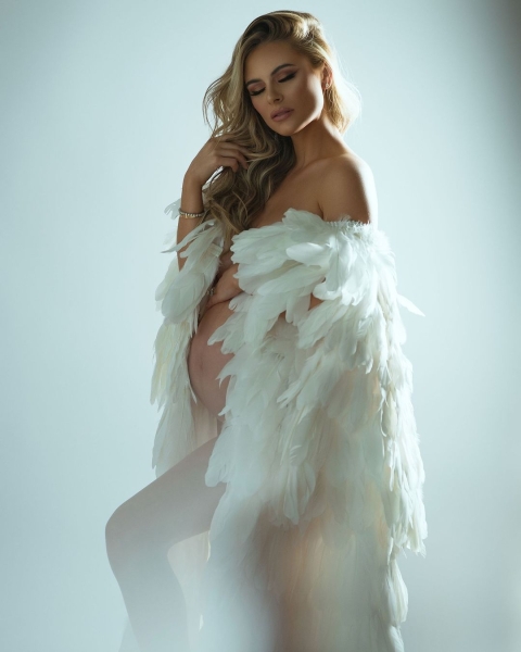 ATHENA Babybauch Cape für Fotoshooting